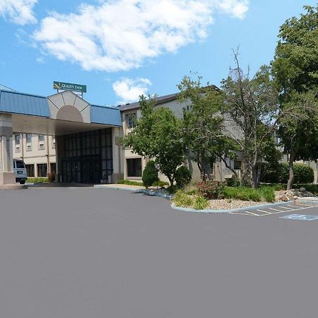 Quality Inn & Conference Center Akron Extérieur photo